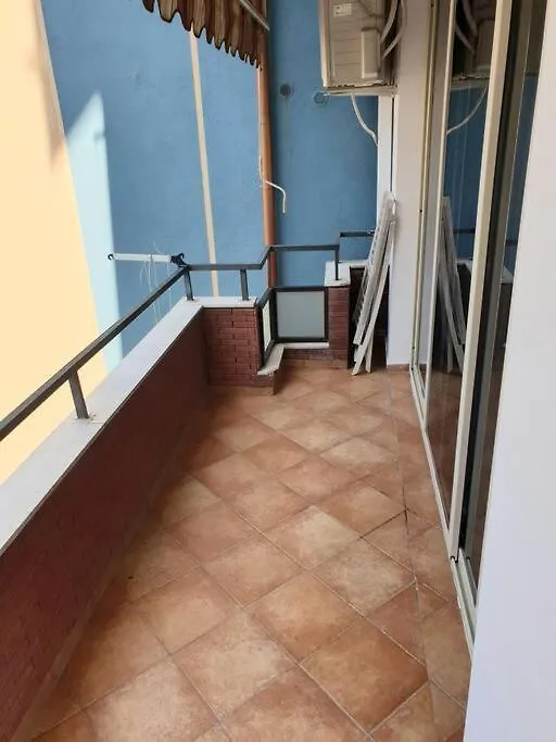 Lovely 2-Bedroom Rental Apartment In Tirana Center אלבניה